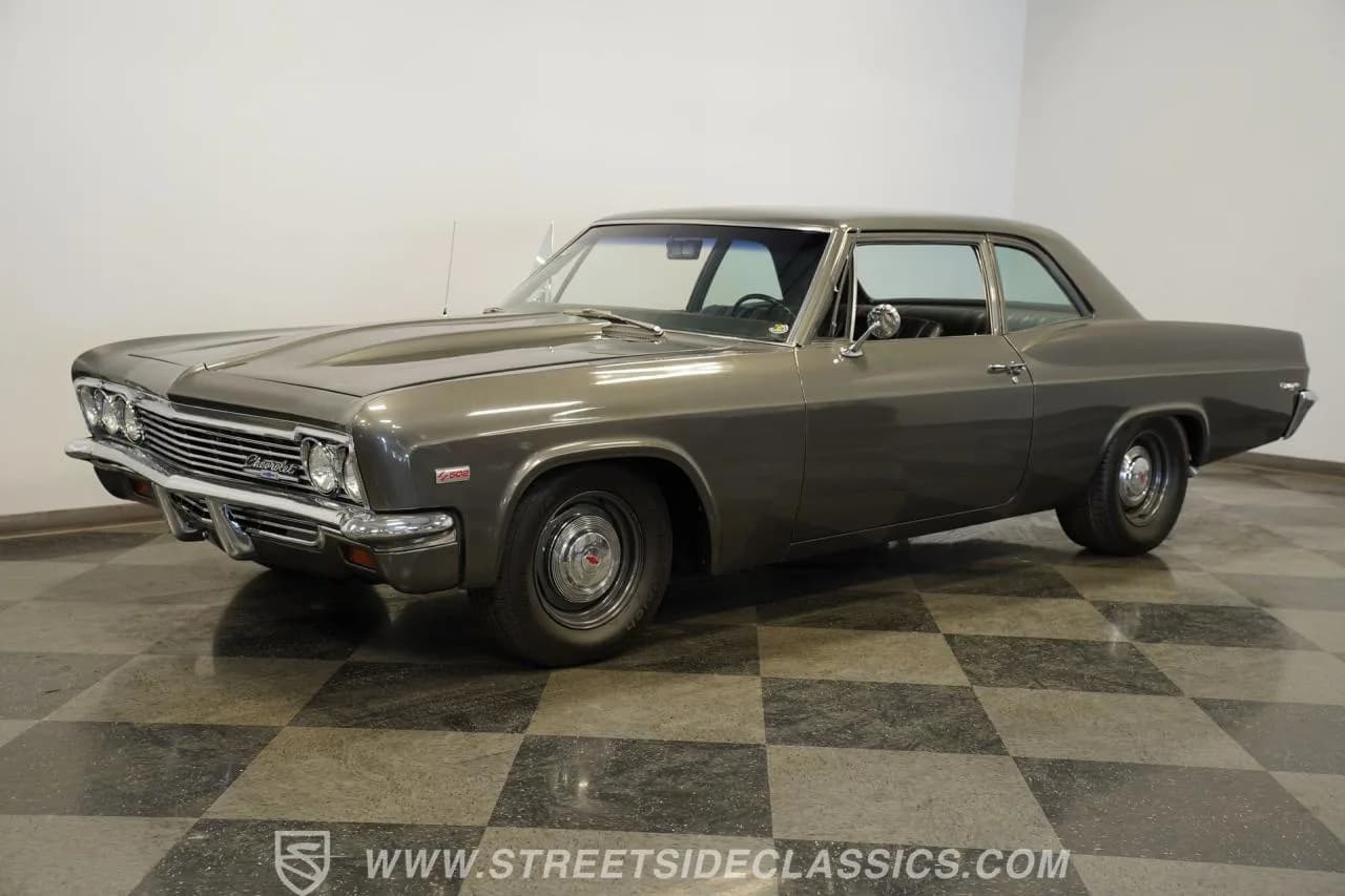 1966 Chevrolet Biscayne 502 Restomod - Thumbnail 6