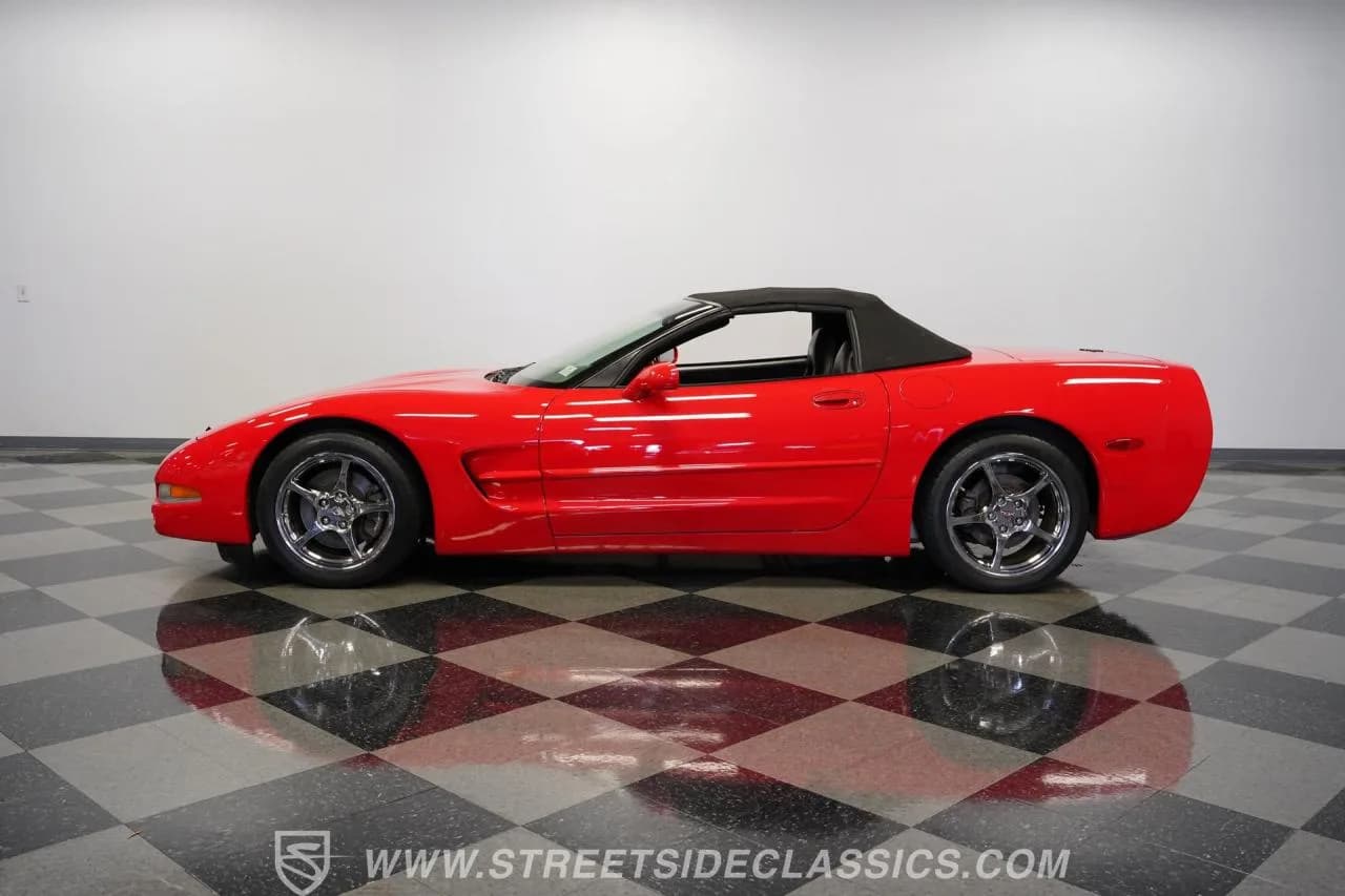 1999 Chevrolet Corvette Convertible - Thumbnail 2