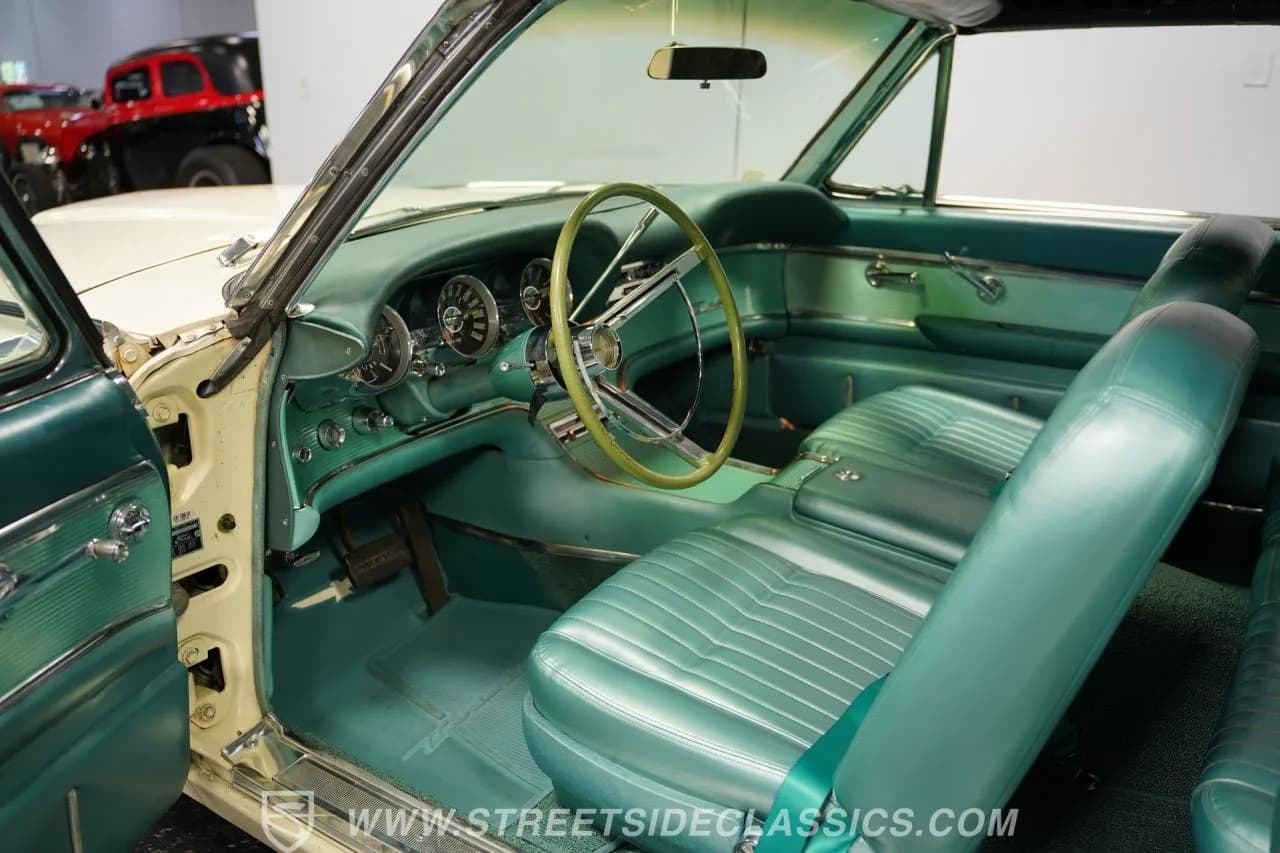 1962 Ford Thunderbird Convertible - Thumbnail 4