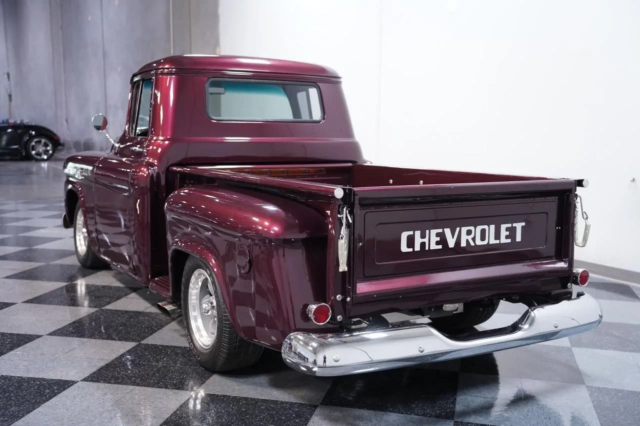 1959 Chevrolet Apache - Thumbnail 8
