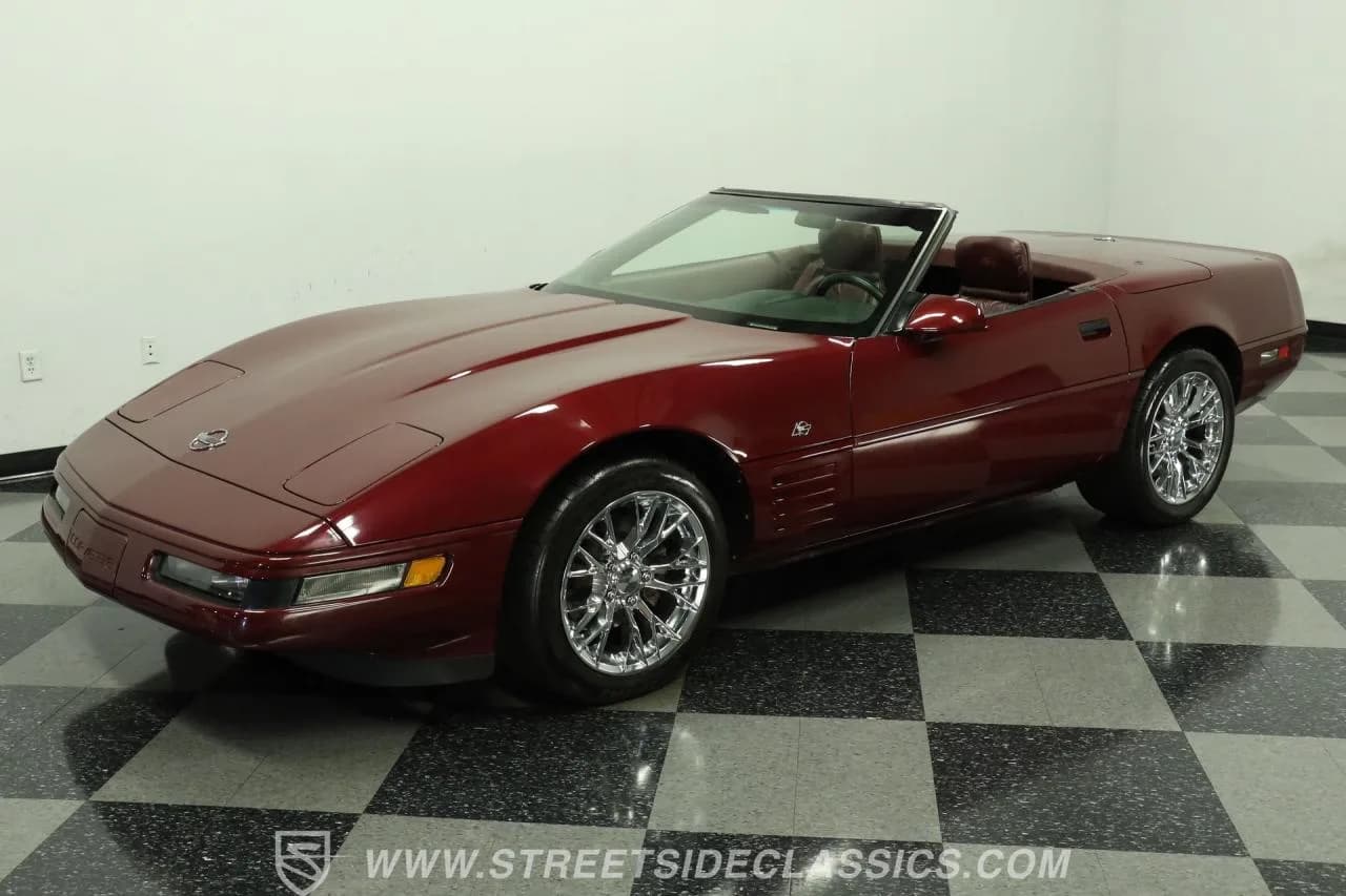 1993 Chevrolet Corvette 40th Anniversary Convertible - Thumbnail 6