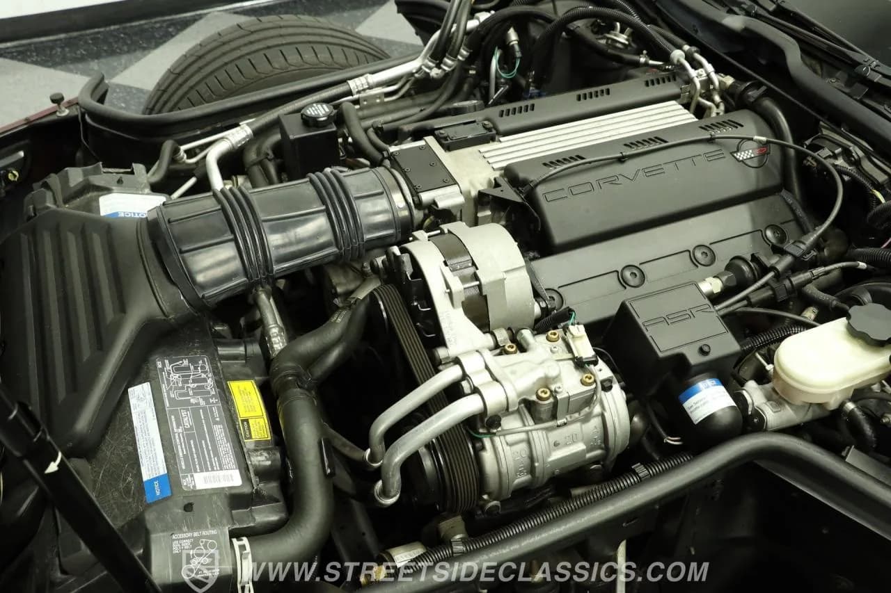 1993 Chevrolet Corvette 40th Anniversary Convertible - Thumbnail 3