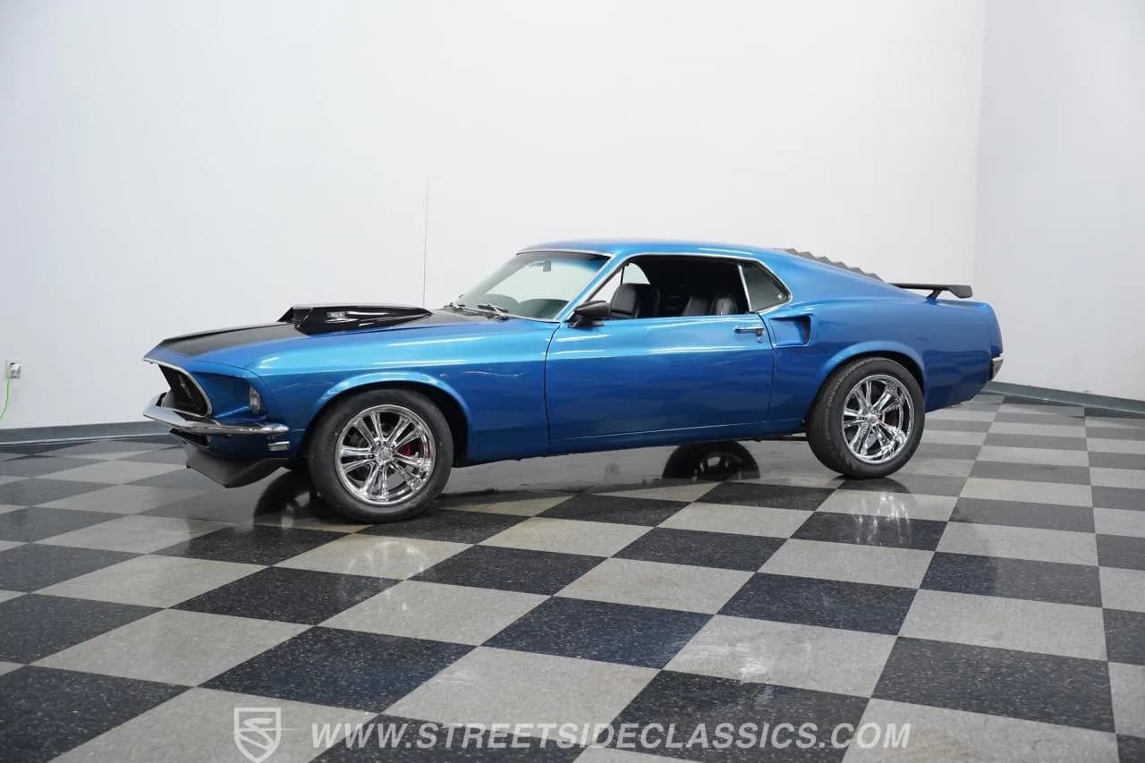 1969 Ford Mustang Fastback - Thumbnail 7