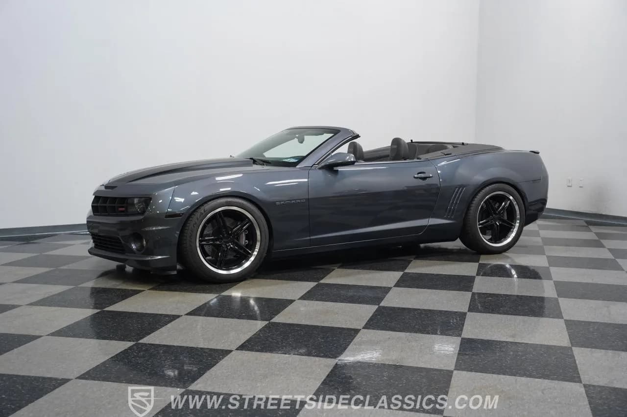 2011 Chevrolet Camaro 2SS Convertible - Thumbnail 7