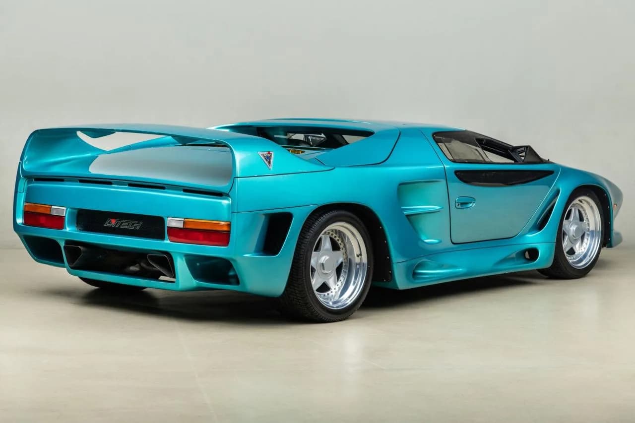 1993 Vector Avtech WX-3 Prototype - Thumbnail 5