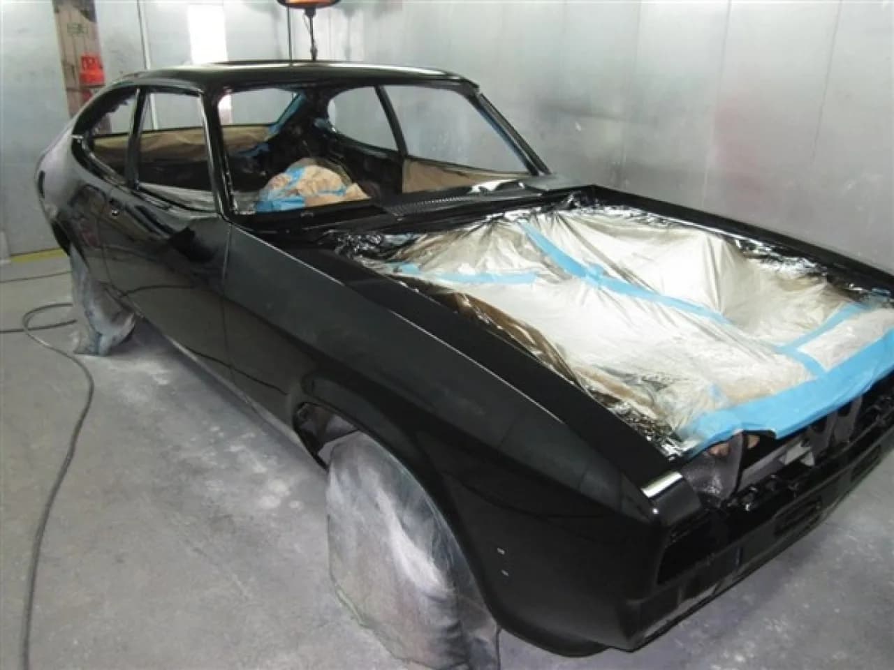 2026 Ford Capri - Thumbnail 2