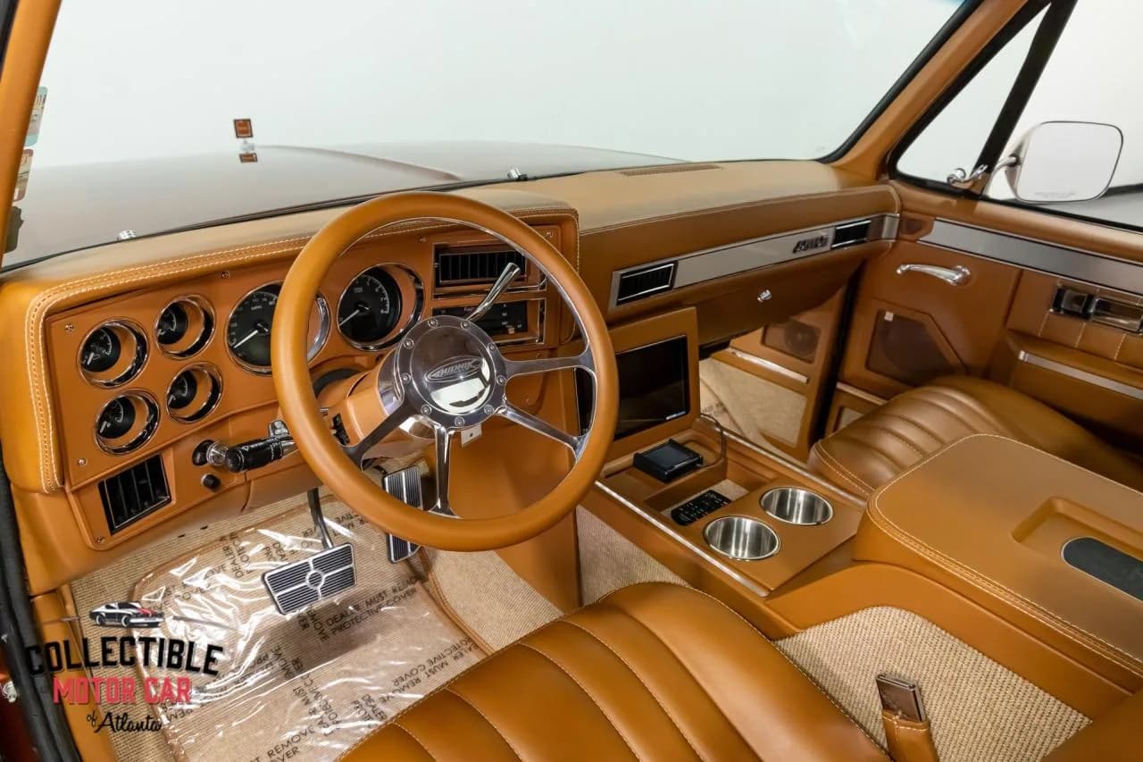 1986 GMC Sierra C1500 Resto-Mod - Thumbnail 3