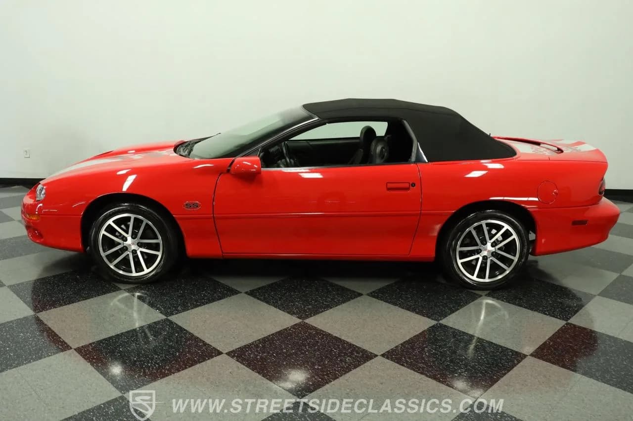 2002 Chevrolet Camaro SS 35th Anniversary Convertible - Thumbnail 2