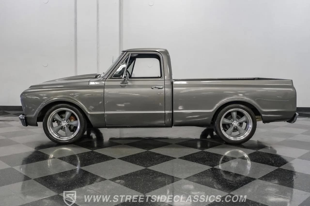 1969 Chevrolet C10 - Thumbnail 7