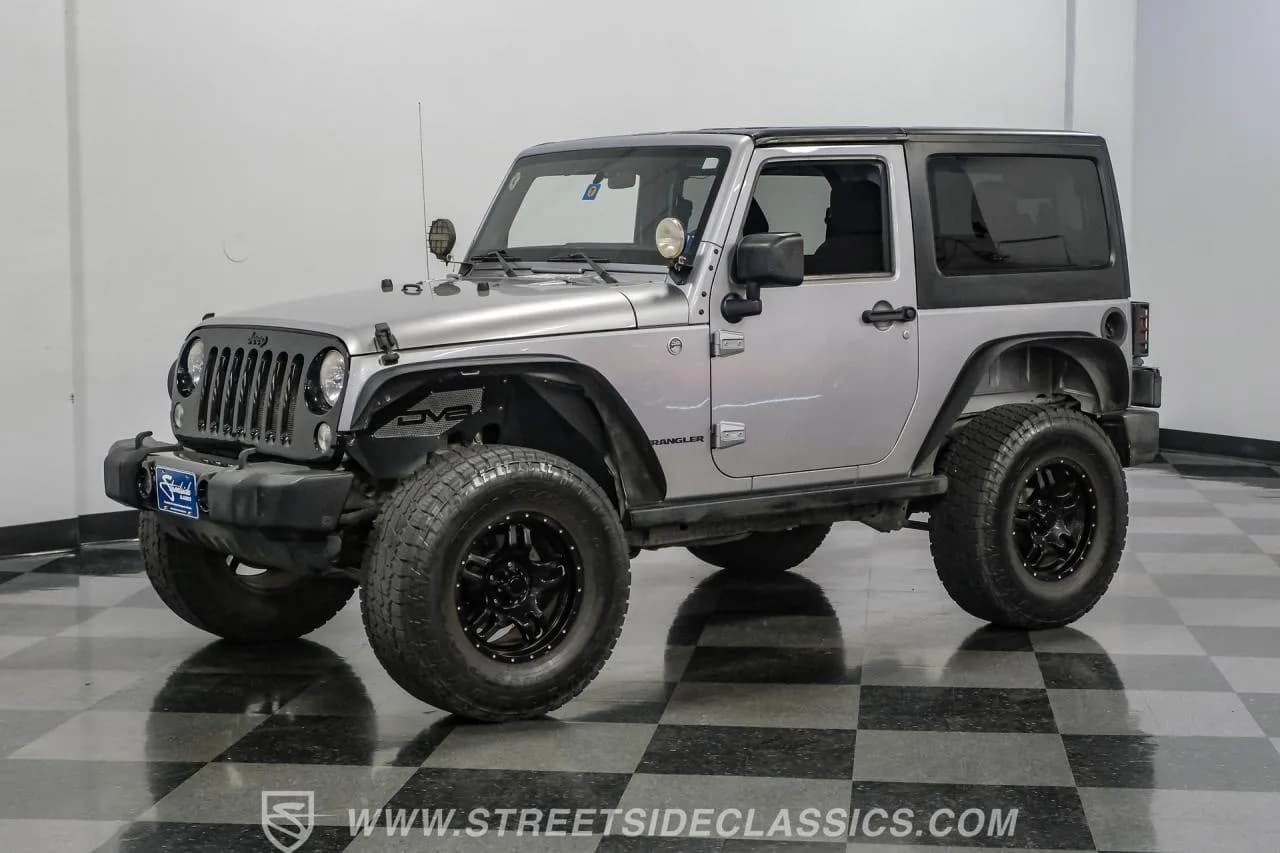 2014 Jeep Wrangler Willys Wheeler Edition - Thumbnail 6