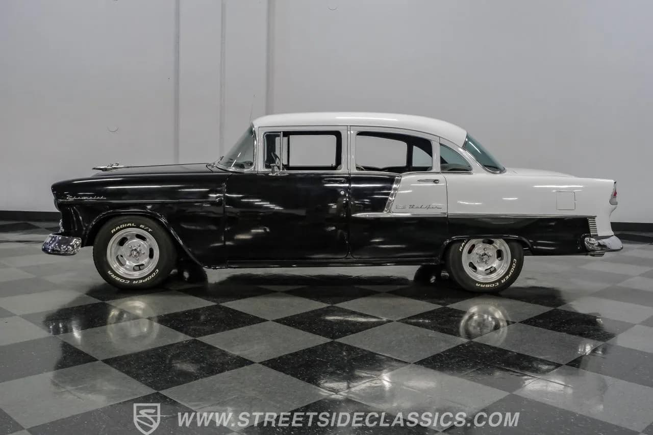 1955 Chevrolet 210 4 Door Sedan Restomod - Thumbnail 2