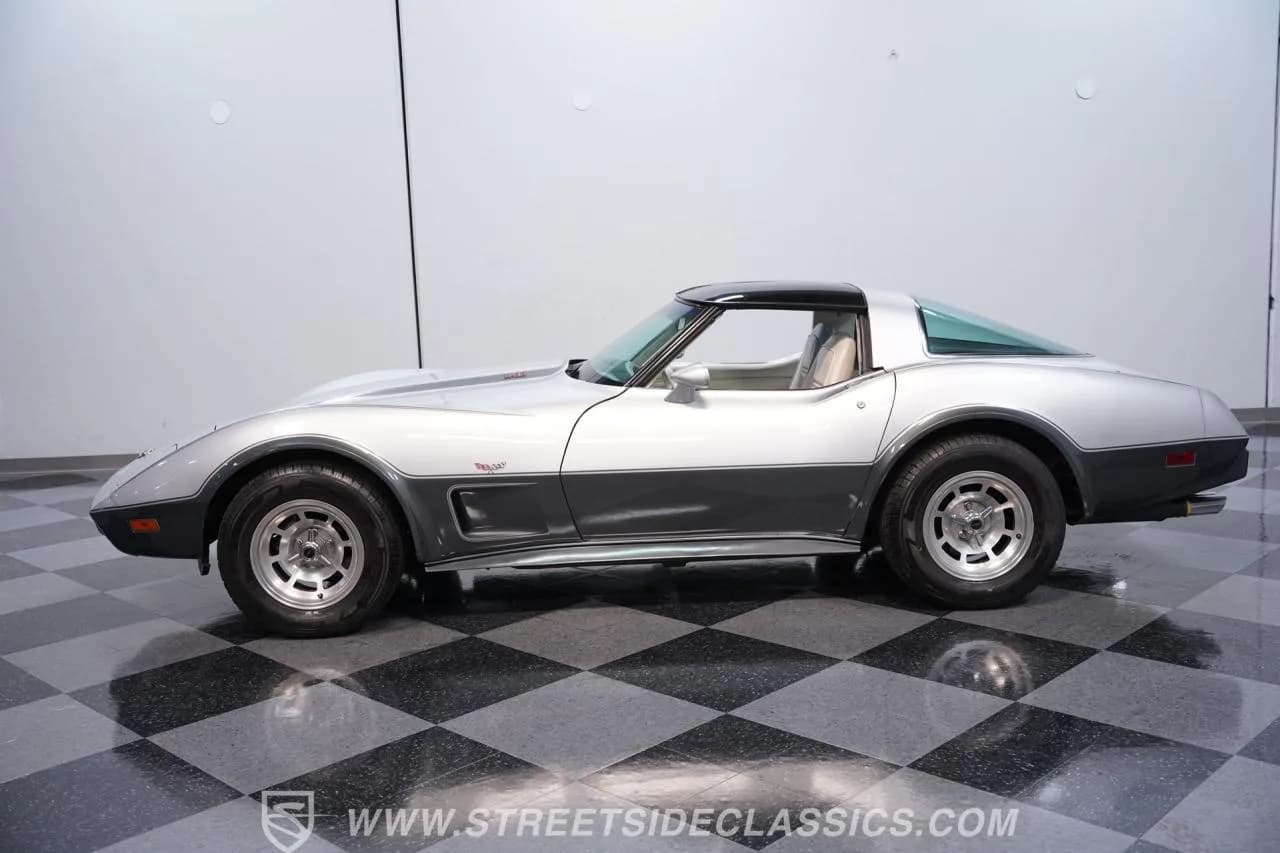 1978 Chevrolet Corvette 25th Anniversary - Thumbnail 2