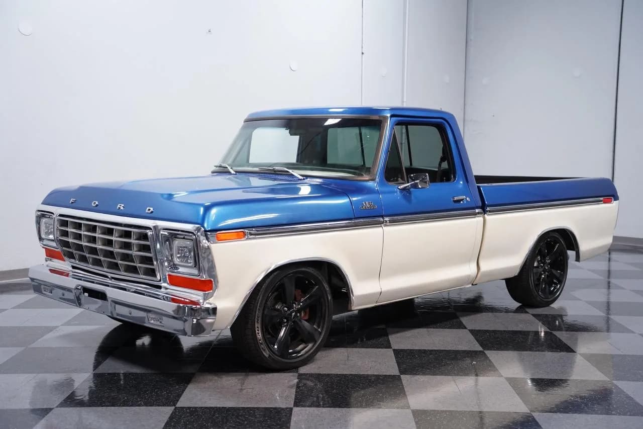 1979 Ford F-100 Coyote Restomod - Thumbnail 6