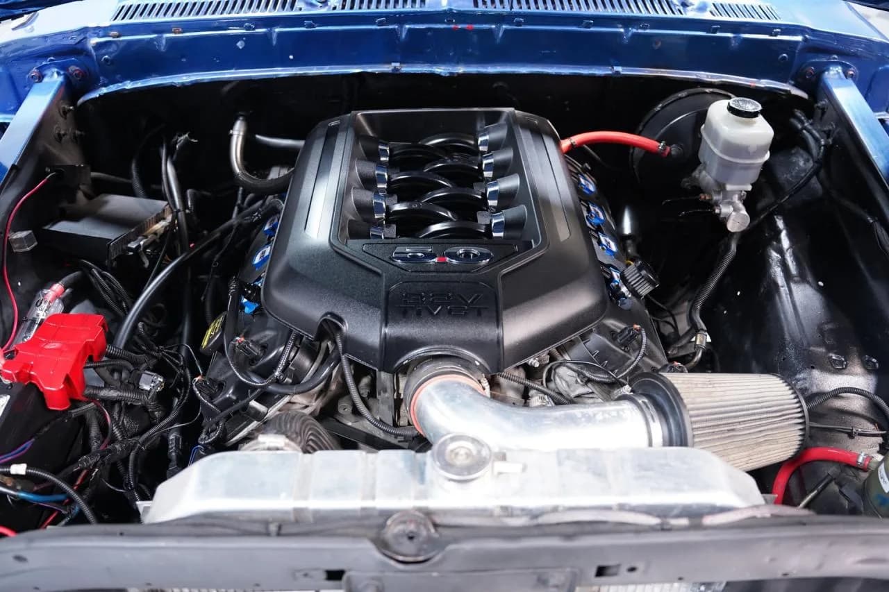 1979 Ford F-100 Coyote Restomod - Thumbnail 3