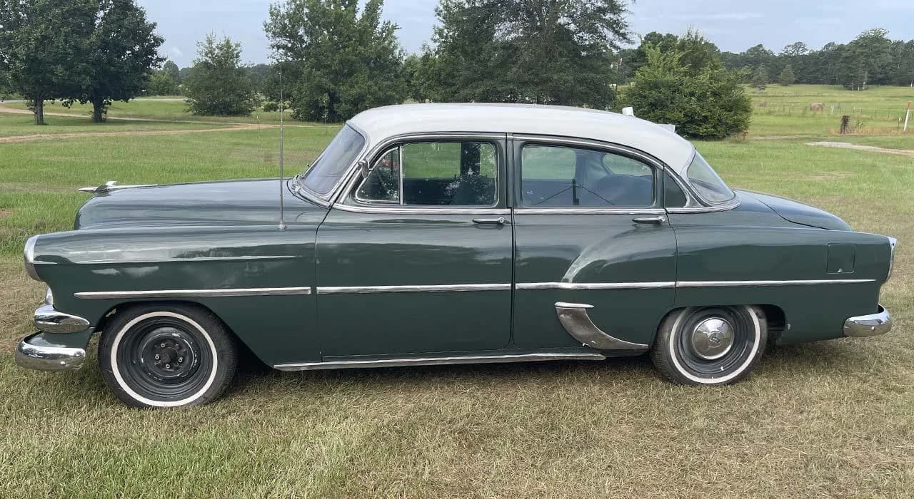 1954 Chevrolet BelAir - Thumbnail 3