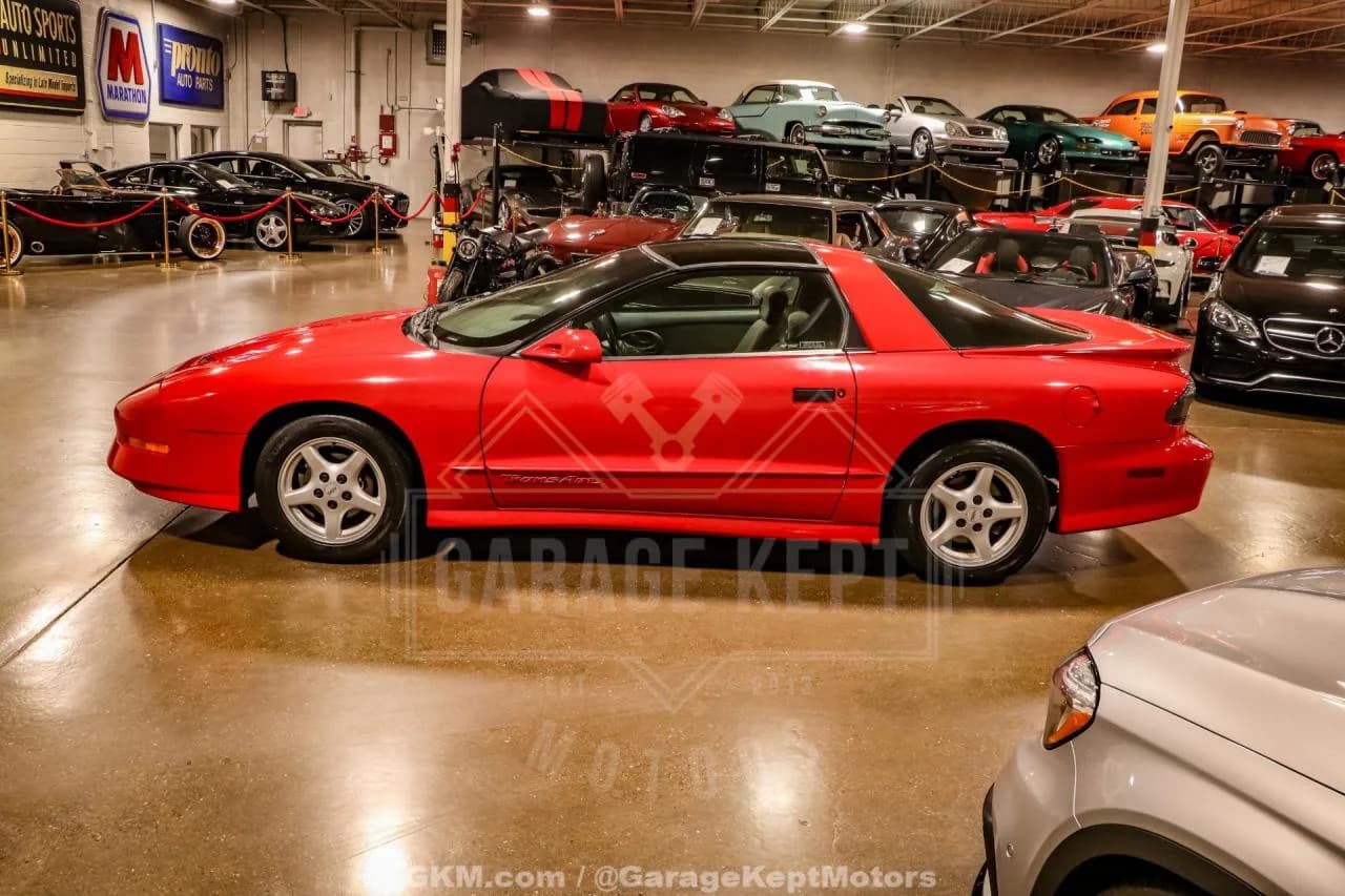 1995 Pontiac Firebird - Thumbnail 4