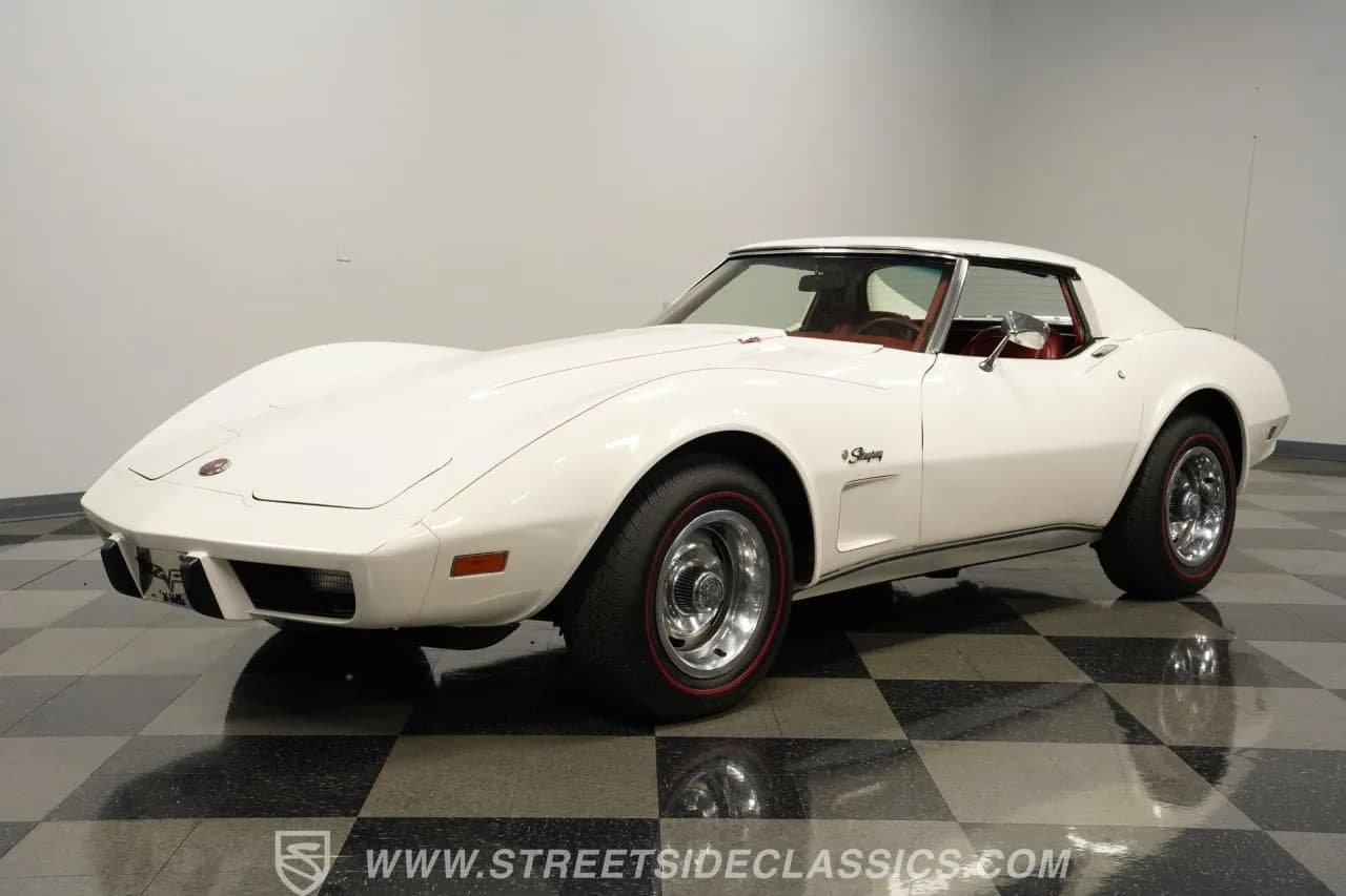 1976 Chevrolet Corvette L48 - Thumbnail 6