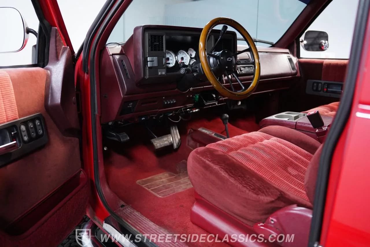 1994 Chevrolet K1500 Silverado Z71 4x4 - Thumbnail 4