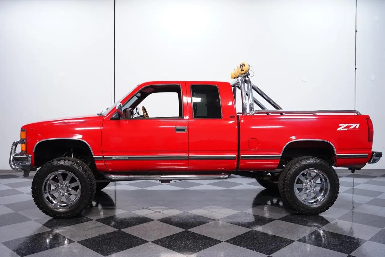 1994 Chevrolet K1500 Silverado Z71 4x4 - Thumbnail 2