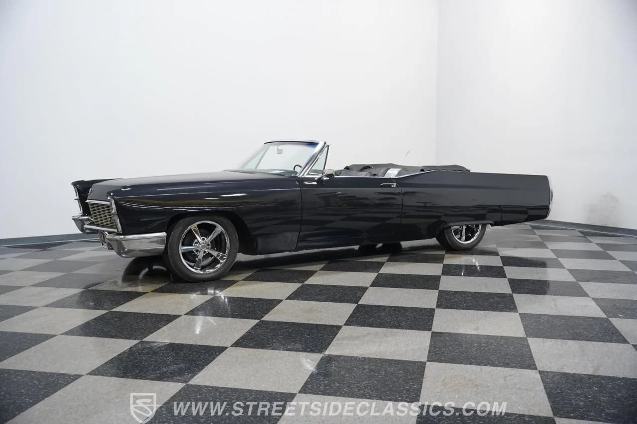 1968 Cadillac DeVille Convertible - Thumbnail 7