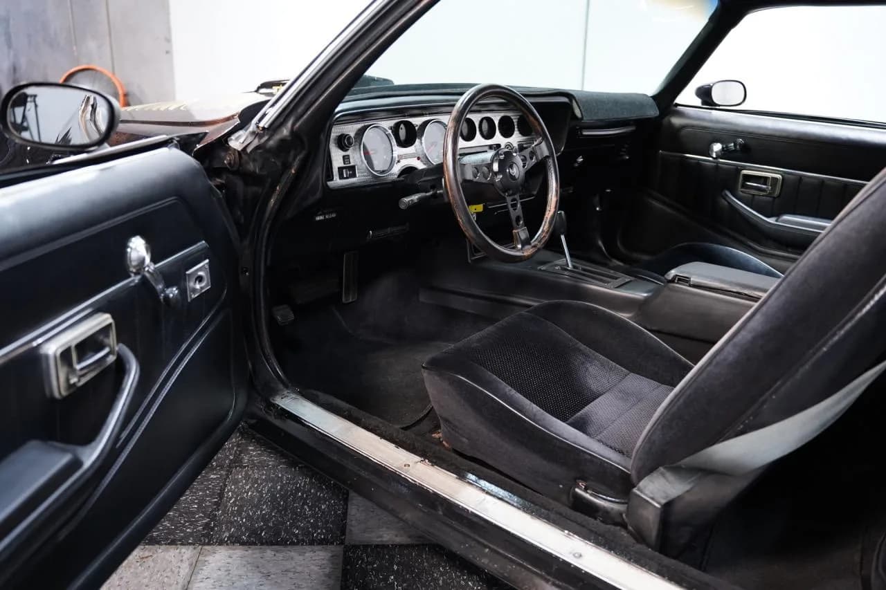 1979 Pontiac Firebird Trans Am Restomod - Thumbnail 4
