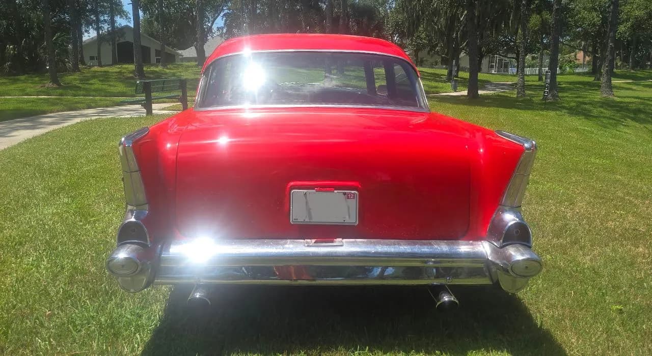 1957 Chevrolet Bel Air - Thumbnail 8