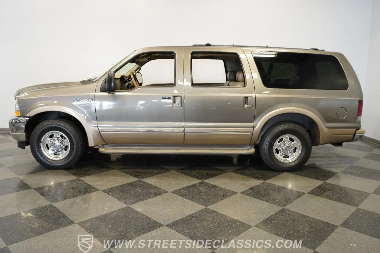 2002 Ford Excursion Limited - Thumbnail 8