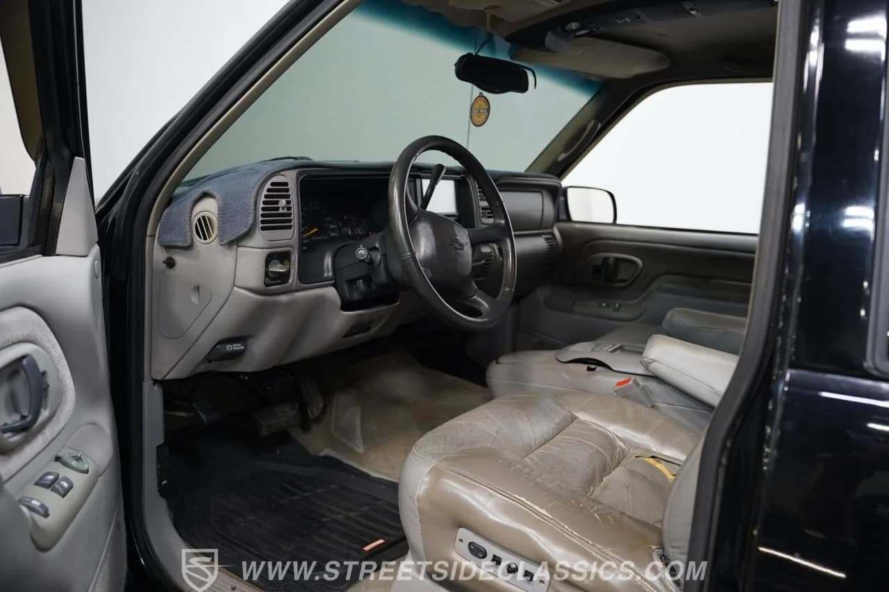 1998 Chevrolet Silverado K1500 Z/71 4X4 - Thumbnail 4