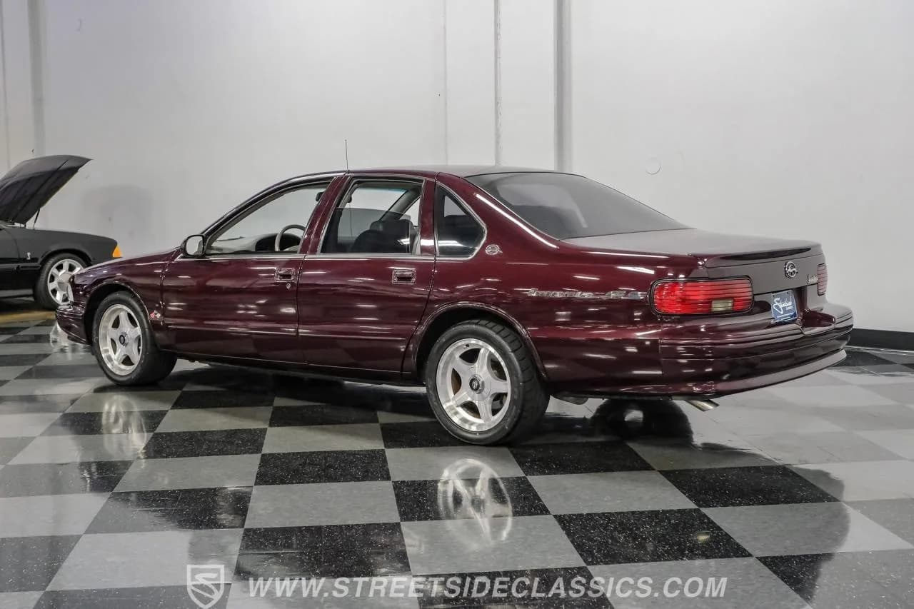 1996 Chevrolet Impala SS - Thumbnail 8