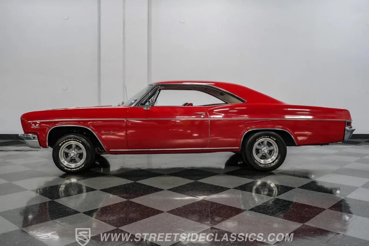 1966 Chevrolet Impala SS - Thumbnail 7