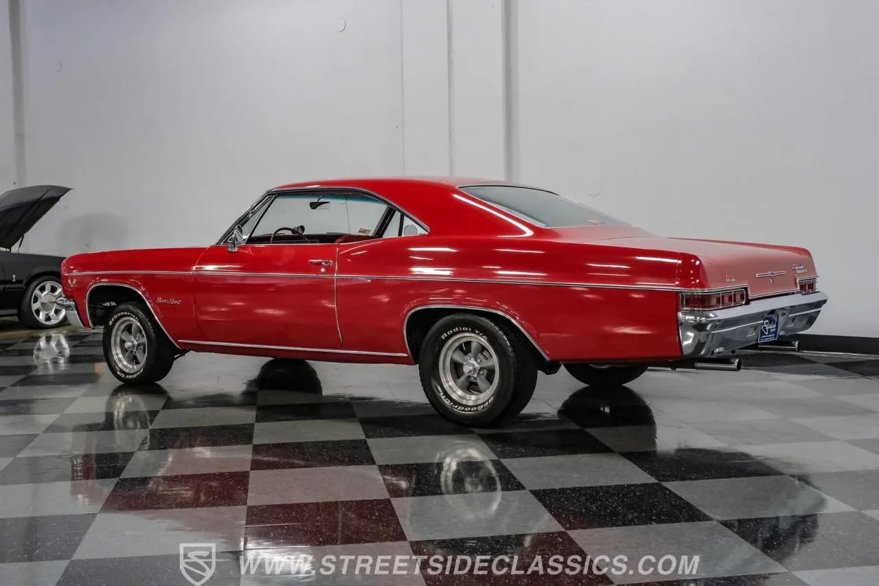 1966 Chevrolet Impala SS - Thumbnail 8