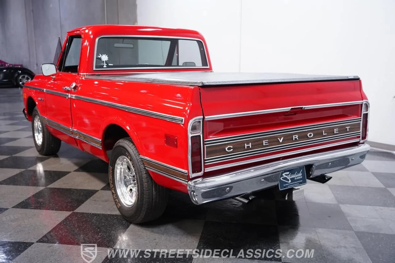 1970 Chevrolet C10 - Thumbnail 8