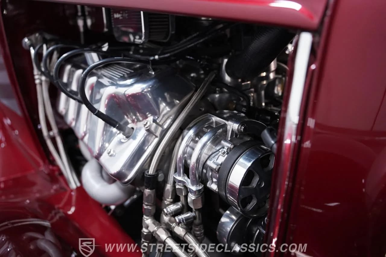1932 Ford Roadster Boss 9 with Trailer - Thumbnail 2