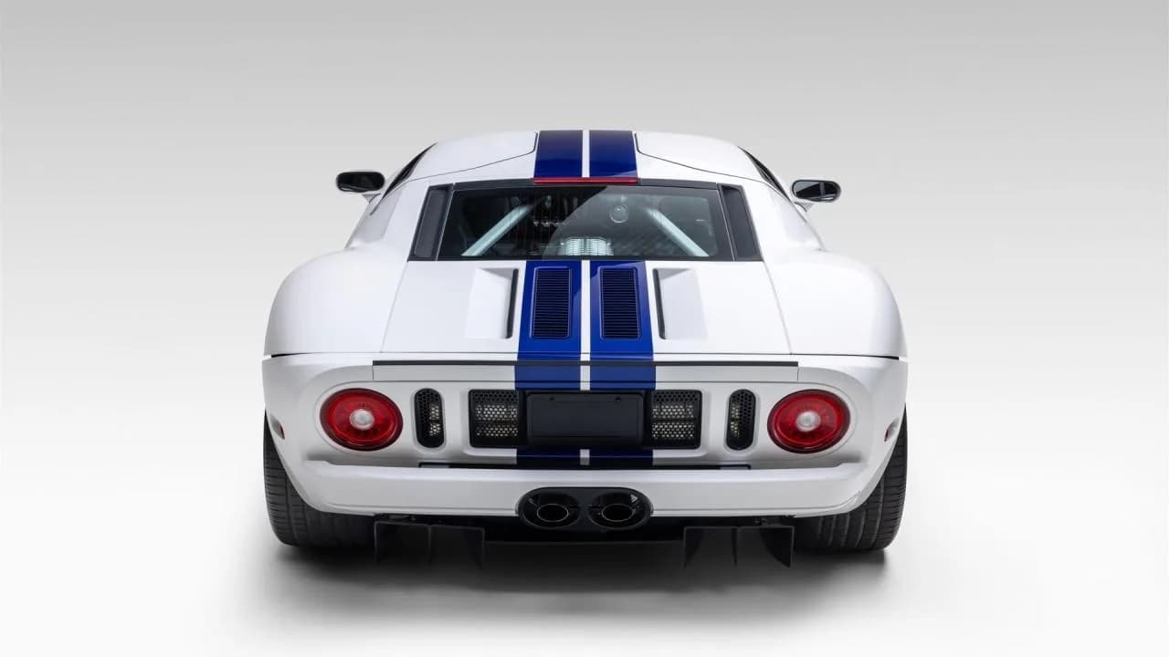 2005 Ford GT - Thumbnail 6