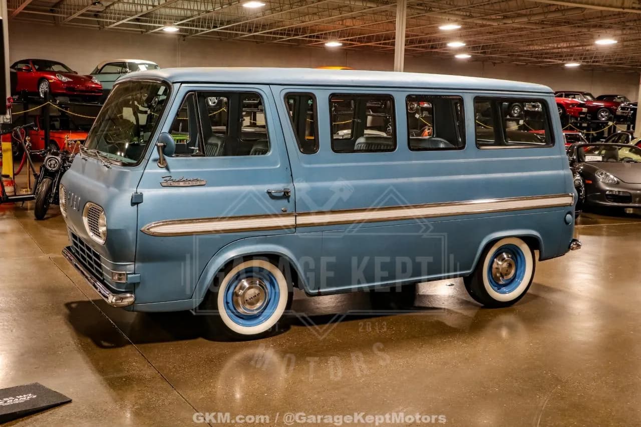 1962 Ford Falcon Club Wagon - Thumbnail 4