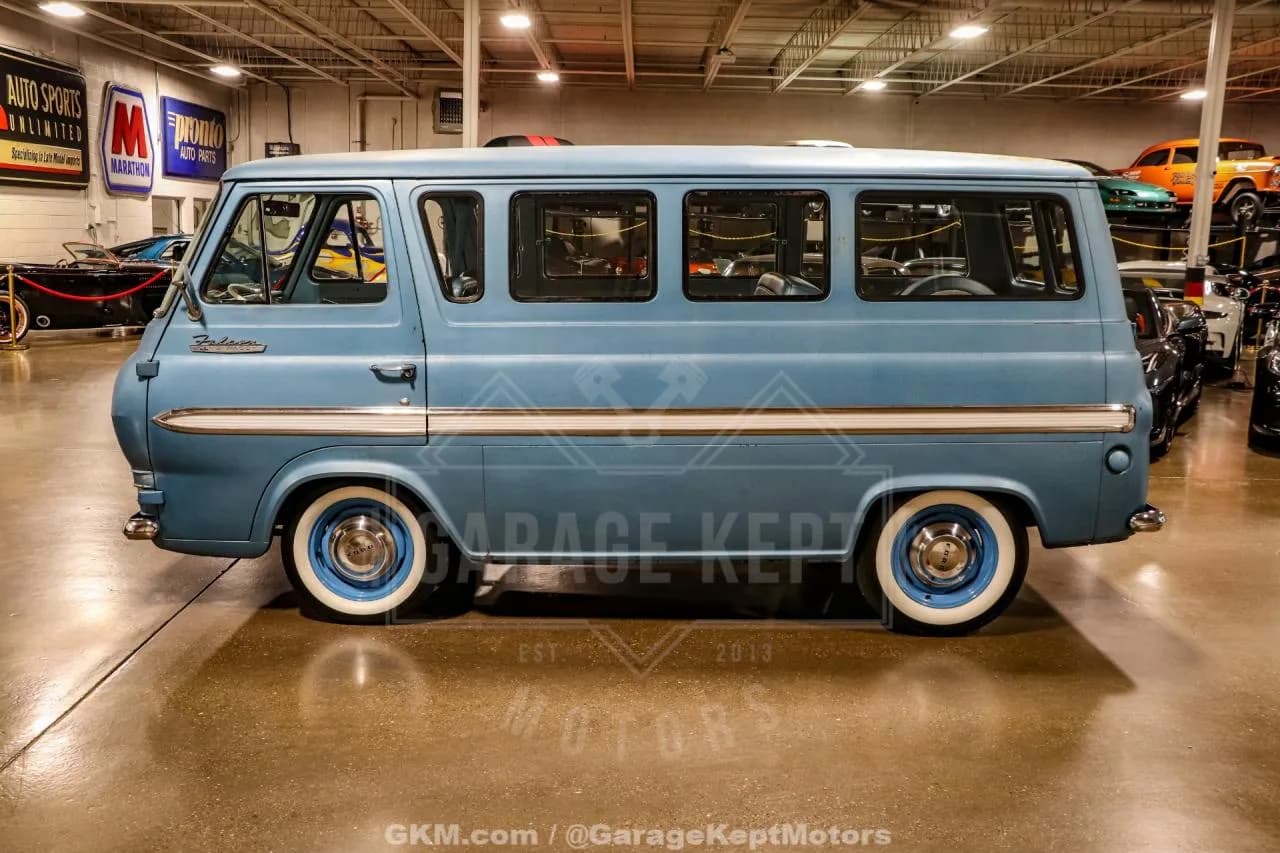 1962 Ford Falcon Club Wagon - Thumbnail 5
