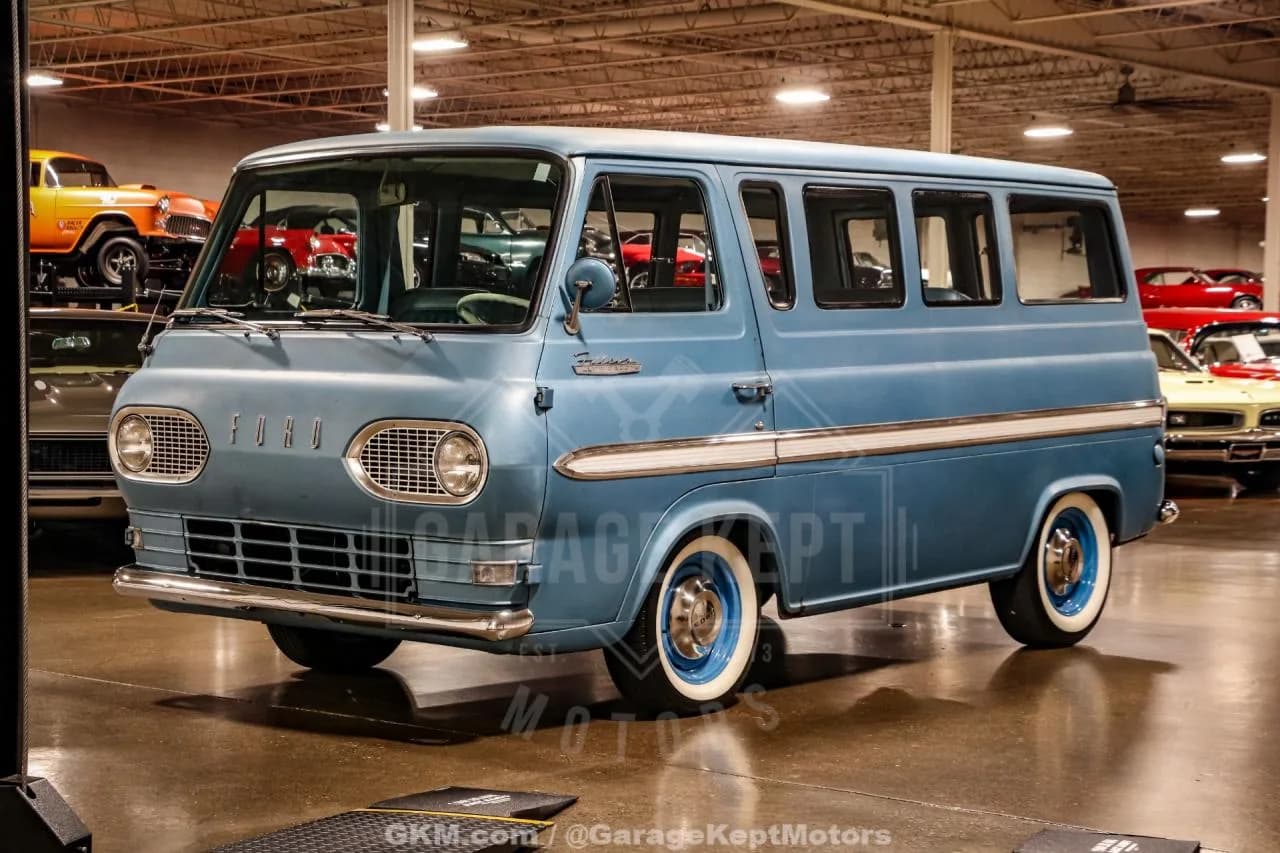 1962 Ford Falcon Club Wagon - Thumbnail 3