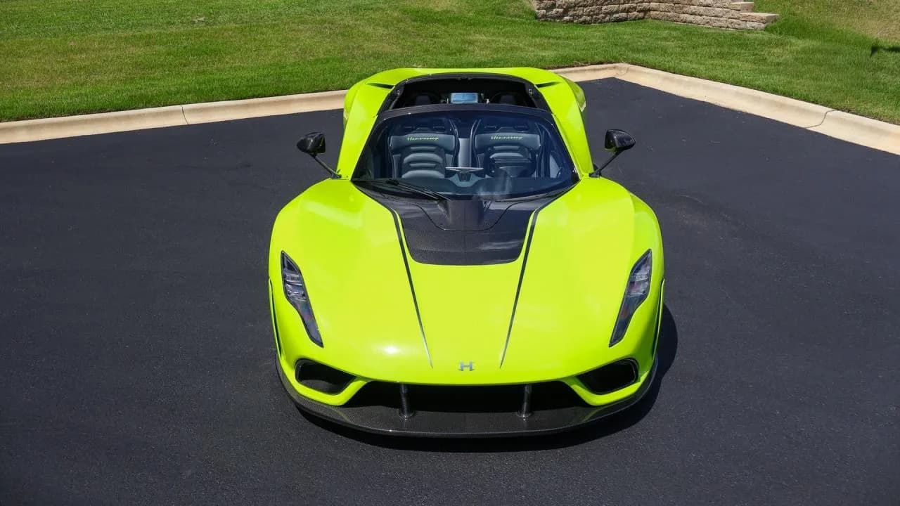 2023 Hennessey Venom F5 Roadster - Thumbnail 6