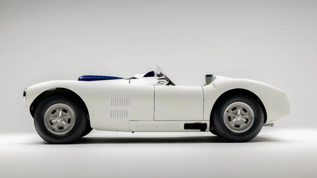 1952 Cunningham C-4R Continuation - Thumbnail 4