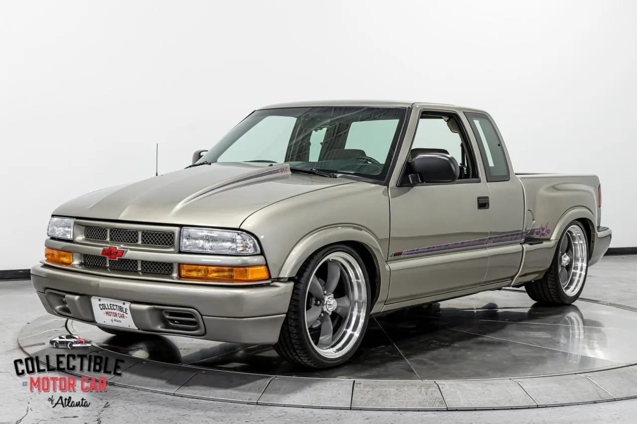 2000 Chevrolet S-10 - Thumbnail 8