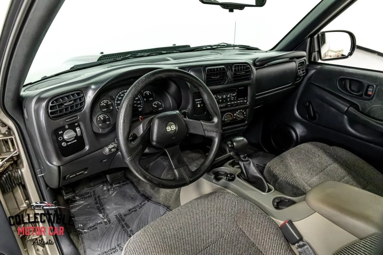 2000 Chevrolet S-10 - Thumbnail 3