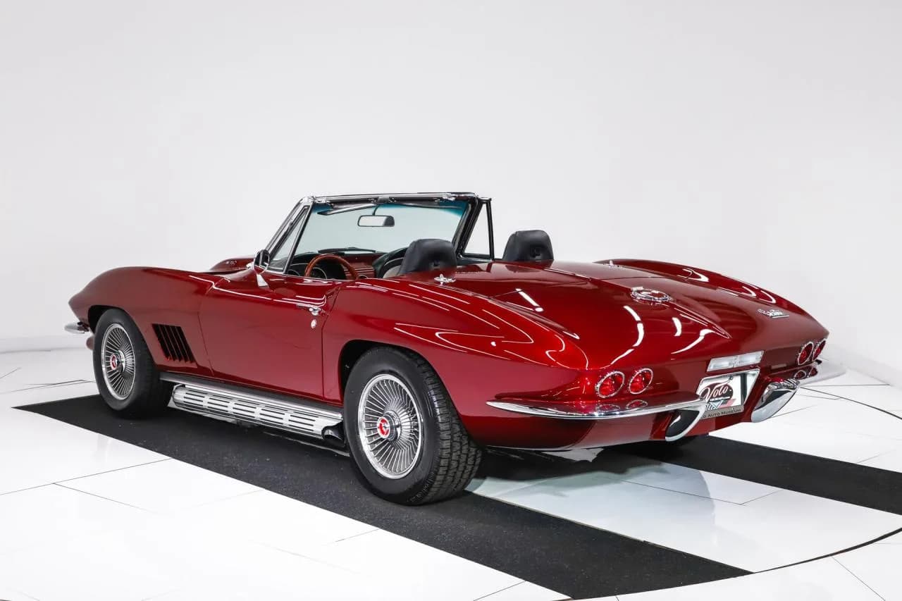 1967 Chevrolet Corvette Restomod - Thumbnail 6