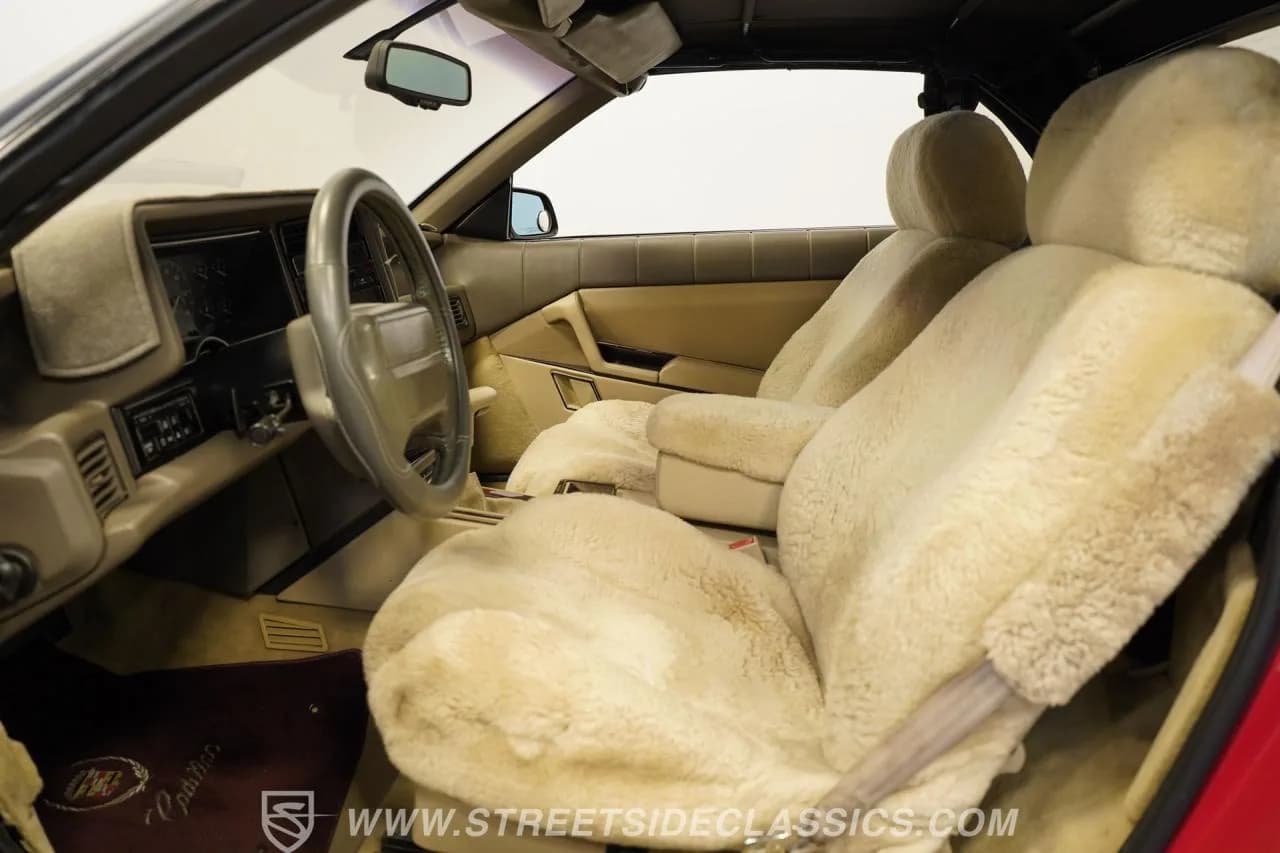 1993 Cadillac Allante - Thumbnail 3