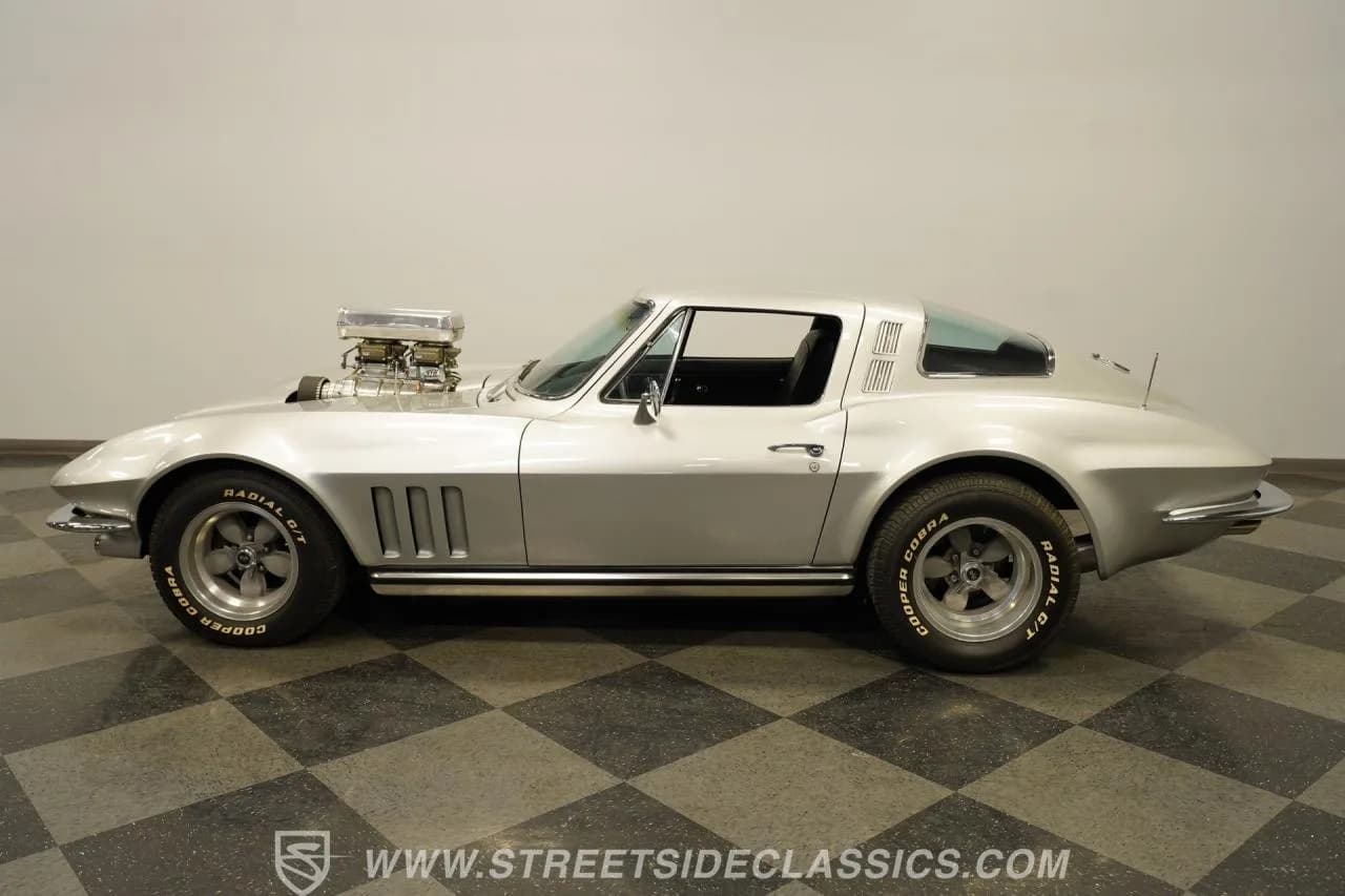 1965 Chevrolet Corvette Supercharged - Thumbnail 8
