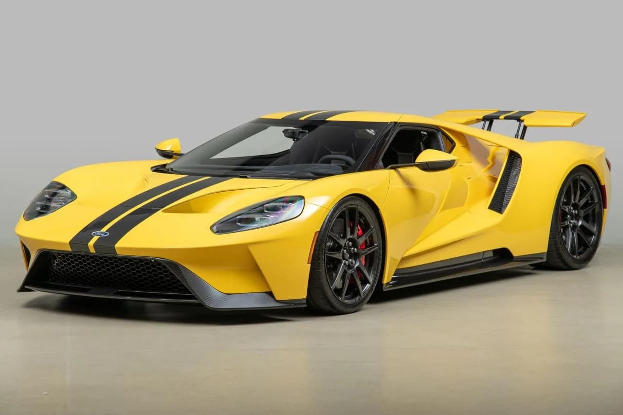 2021 Ford GT Carbon Series - Thumbnail 3