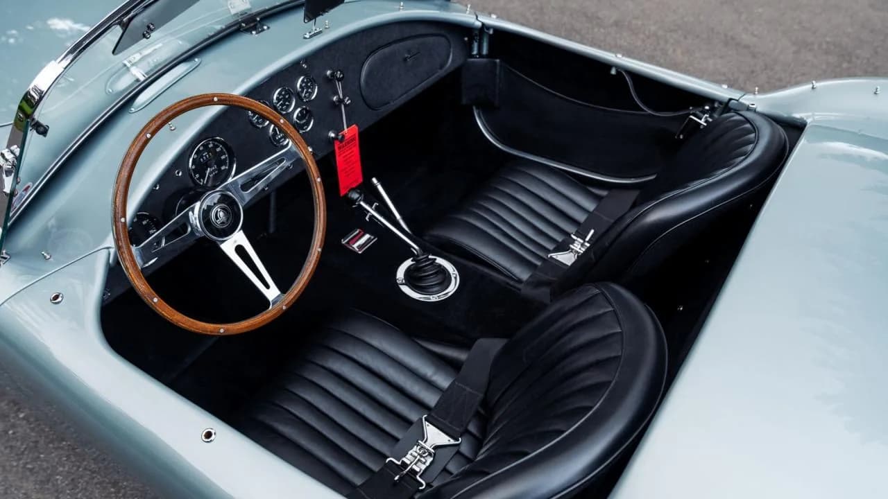 1966 Shelby 427 Cobra - Thumbnail 8