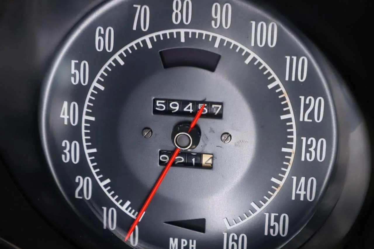 1973 Chevrolet Corvette - Thumbnail 2