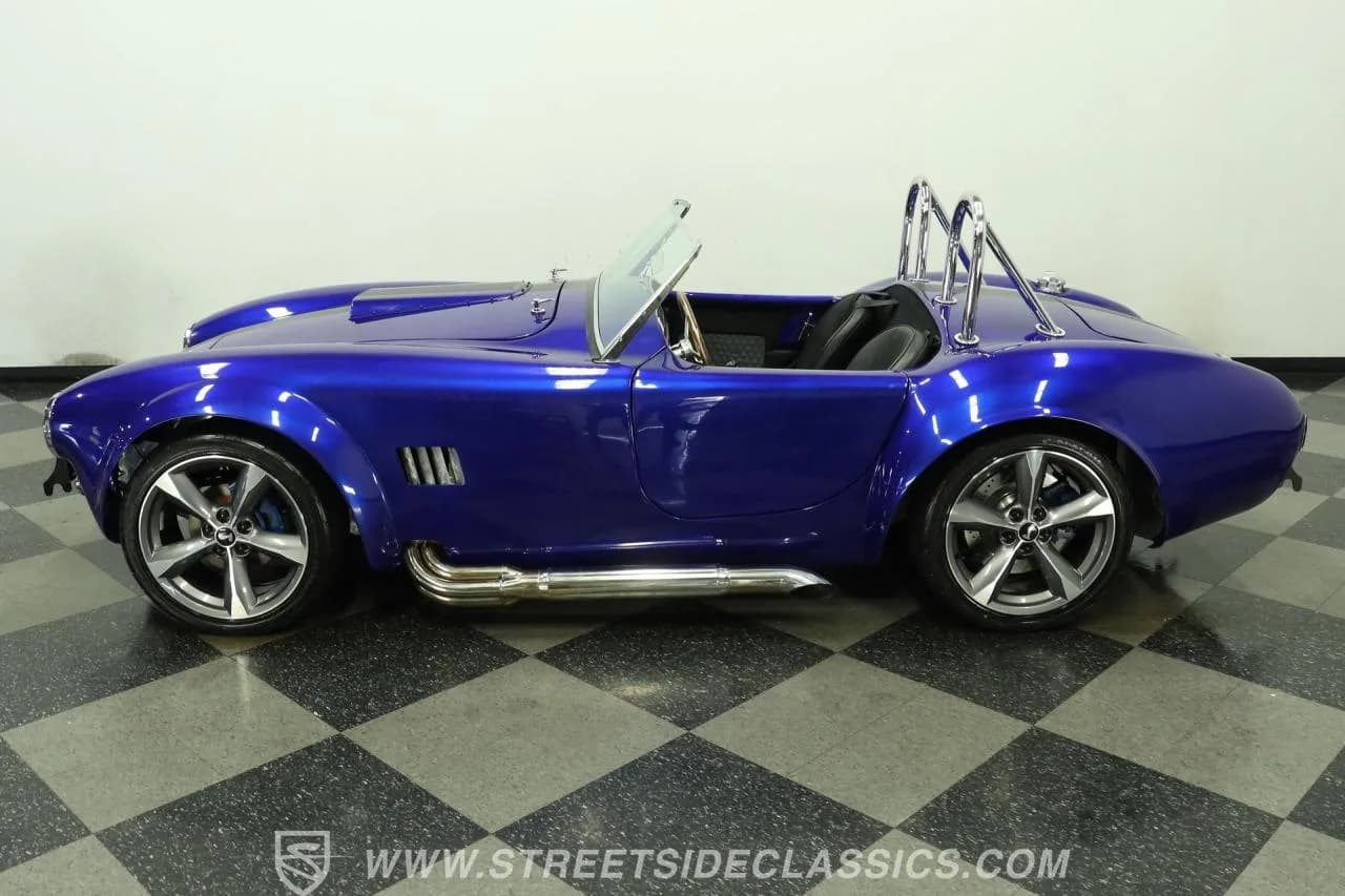 1965 Shelby Cobra Factory Five - Thumbnail 2