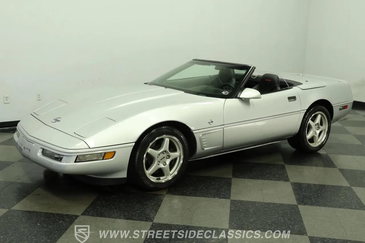 1996 Chevrolet Corvette Collector Edition Convertible - Thumbnail 6