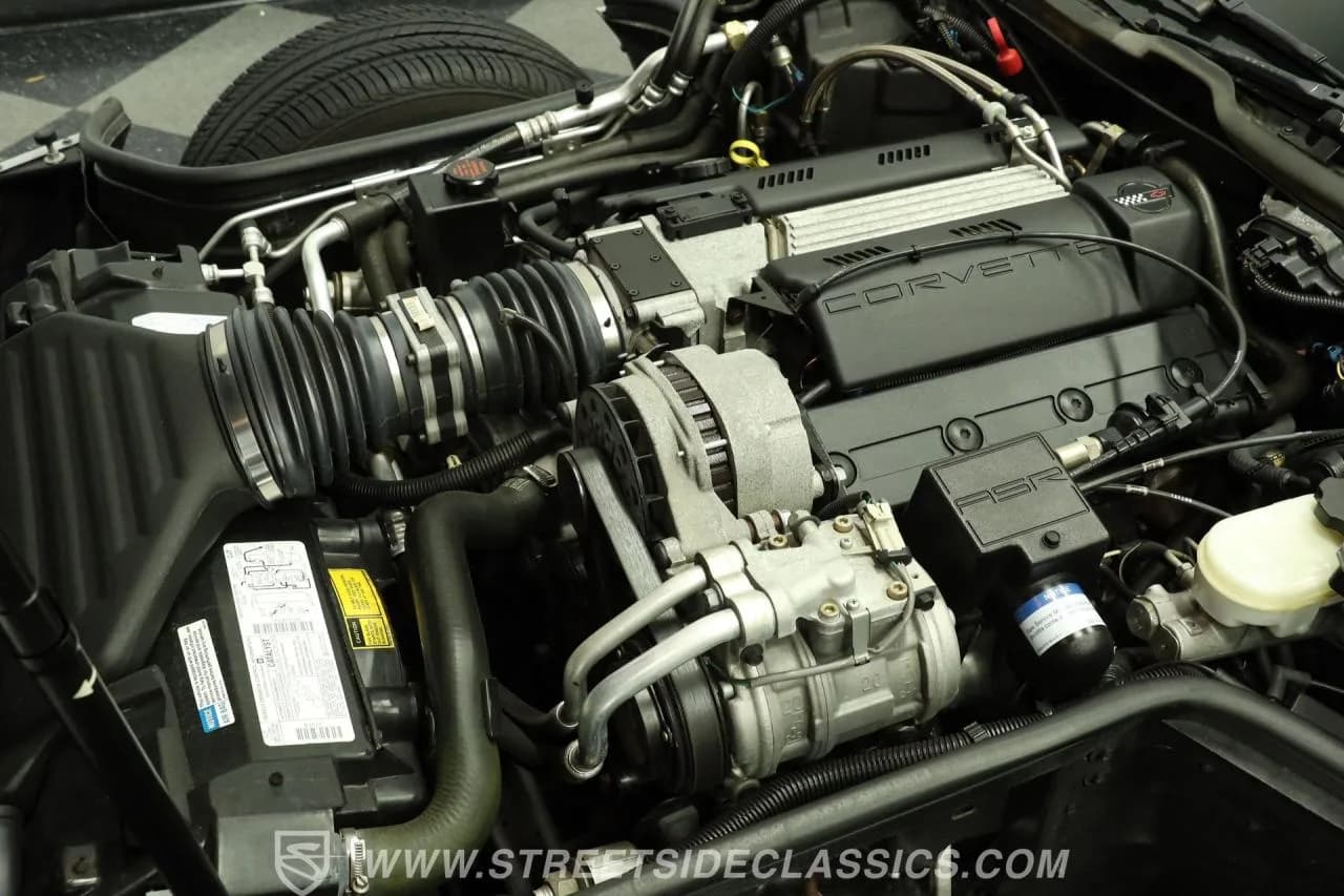 1996 Chevrolet Corvette Collector Edition Convertible - Thumbnail 3